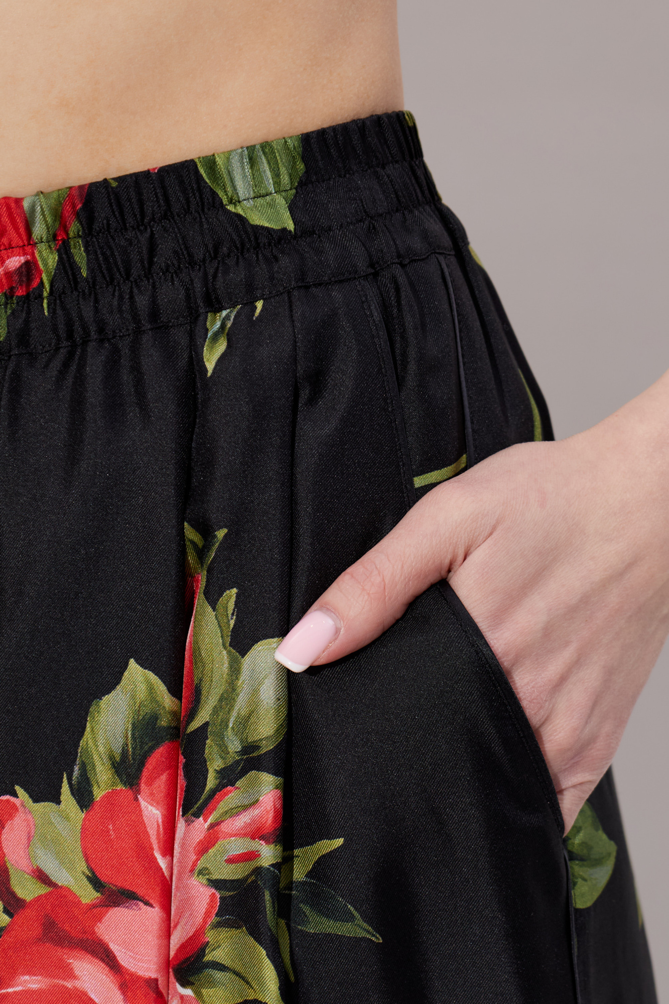 Dolce & Gabbana Silk pants with a floral motif | Women's Clothing
